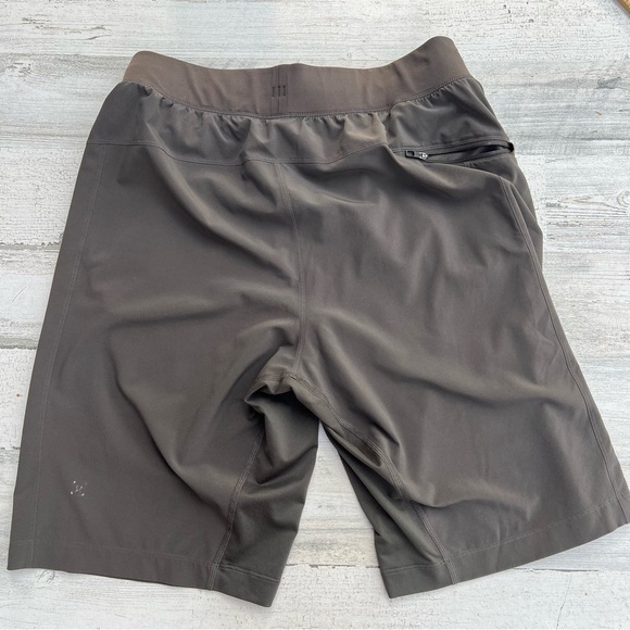 Lululemon Men Shorts Size Medium Activewear Gym‎ Workout,  Unlined - Picture 9 of 12
